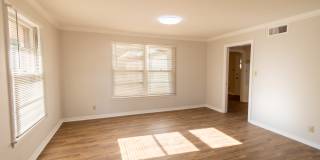 2400 Hampstead Lane Gallery 14
