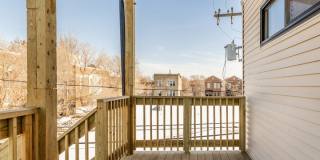 3216 W polk Street Gallery 13