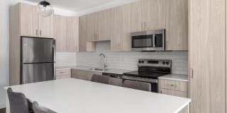 Station 250 Mundelein Gallery 9