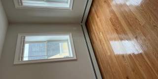 18 Kenwood St. Gallery 7