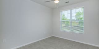 Riverstone Apartments at Long Shoals Gallery 64