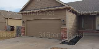 $1575 - 4 bedroom/ 2 bathroom - **COMING SOON ** Gorgeous newly remodeled townhome! Gallery 1