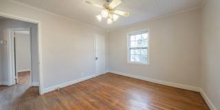 Charming 2-Bedroom, 1-Bath Home in Greensboro Gallery 16