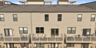 44824 TIVERTON SQ Gallery 50