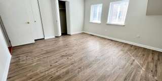 2115 Arch St Gallery 11