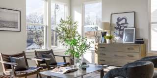Beautiful Charlotte Park Townhome With Two Car Garage Gallery 1