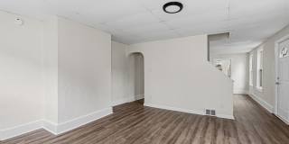 3 bed 1 bath - great location, updated, central air, laundry Gallery 1