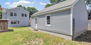 41 Frisbie Street Gallery 23