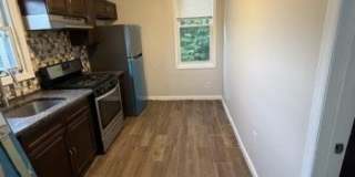 296 N Clinton St Gallery 11