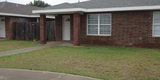 404 W Pine Gallery 1