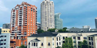 2bd/2bth in sought after Grandview Condominiums in the heart of Buckhead! Gallery 1