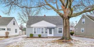 Stunning 5 Bed, 2 Bath Euclid Ohio! Gallery 1