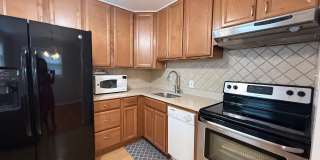 11807 ROCKING HORSE Road Gallery 13