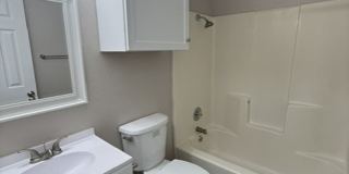 River Walk Apartments Gallery 16