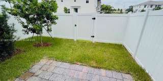 172 Southwest 171st Lane Gallery 2