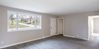 420 Stoneybrook Drive Gallery 2