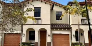 10233 NW 89th Ter Gallery 1