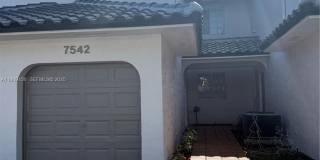 7542 NW 175th St Gallery 1