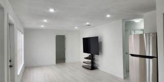320 NW 4th Avenue Gallery 18