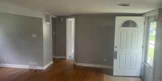Available Now – 3 Bd, 1 Ba Available Now – 3 Bd, 1 Ba Gallery 3