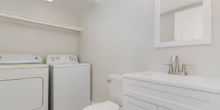 REDUCED PRICE!!! 2 BEDROOM CONDO CLOSE TO UNIVERSAL AND VALENCIA Gallery 8