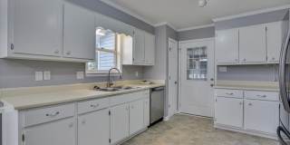 202 Holden Drive Gallery 15