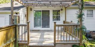 Gorgeous 3 Bedroom Ranch in North Raleigh, updated, pet friendly, fenced-in yard! Gallery 17