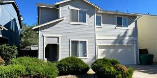 <b>South East Reno Four Bedroom Home<br><br> Gallery 1