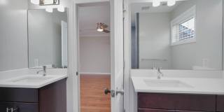 412 WOODCREST Drive SE Gallery 29