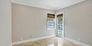 1145 NE 12th Avenue Gallery 36