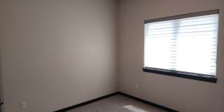 Three bedroom two bath w/ triple garage Gallery 8