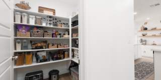 Newer townhome in the NW Gallery 20