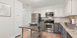 4 DUDLEY CT Gallery 18