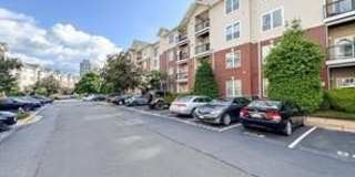 1570 SPRING GATE Drive Gallery 2