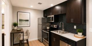The Hedge Apartments Gallery 4