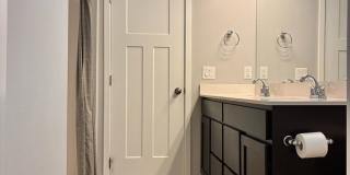 Spacious 3BR 2.5ba house in Waukee, available NOW! Gallery 16