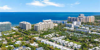 445 Grand Bay Dr Gallery 35