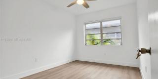 4740 Pine Tree Dr Gallery 5