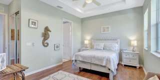 4320 Blowing Point Place Gallery 21