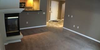 Great 2 bedroom condo on 2nd story! Gallery 9