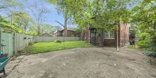 16581 BAYLIS Street Gallery 28