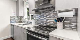 1121 N 66th Terrace Gallery 5