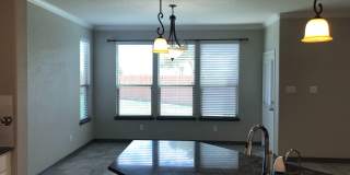Landmark Pointe Gallery 37