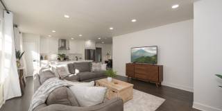 ***FULLY RENOVATED SINGLE LEVEL RANCH WITH AN ABUNDANCE OF OUTDOOR SPACE AND PARKING*** Gallery 5