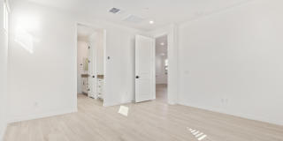 21301 W Roanoke Avenue Gallery 24