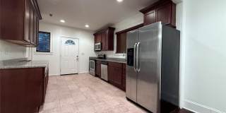 424 Woodvale Place Gallery 1