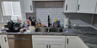 Large Brick 7 bedroom home Gallery 46