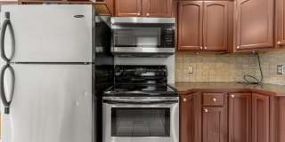 9299 Becker Avenue Gallery 17