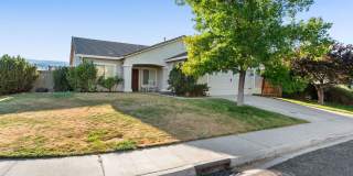 3 bd 2 bth Double Diamond Home Available Now Gallery 1