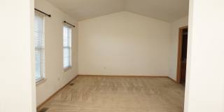 Beautiful and cozy 3 bedroom home with 2.1 bath Gallery 31